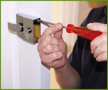 Neighborhood Locksmith Services Indianapolis, IN 317-810-0756 - 10-lock-smiths