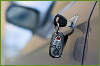 Neighborhood Locksmith Services Indianapolis, IN 317-810-0756 - 18-car-unlock